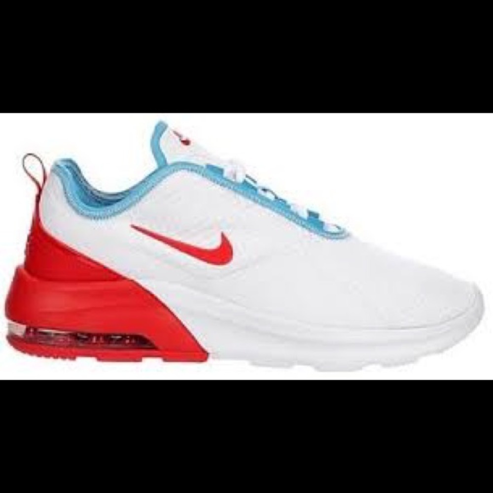 NIKE AIR MAX MOTION 2 RUNNING Size 7 - Picture 1 of 11